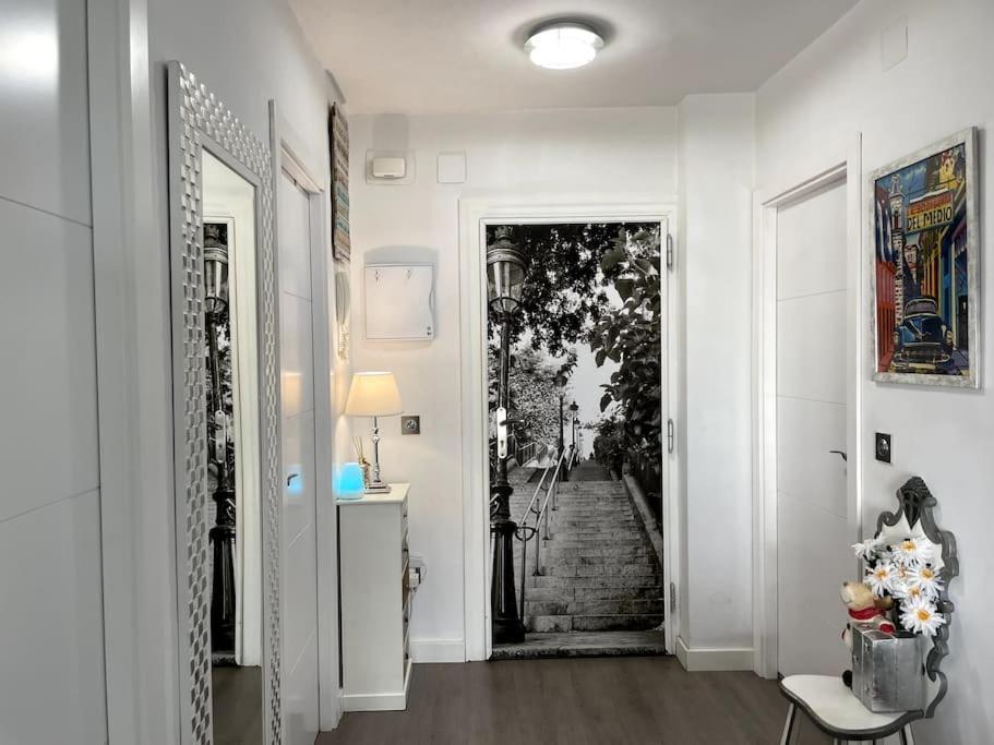 Nuevo!! Apartamento Lujo&Confort. Parking Seville Luaran gambar